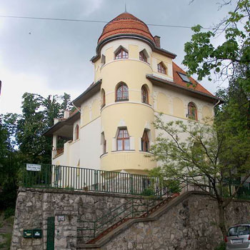 Tovbbi kpek